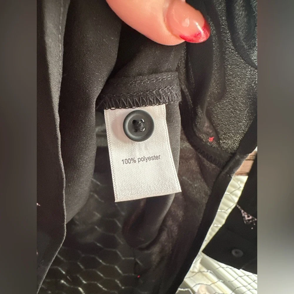 A83 NWT Maurices | Black Fun Cocktail Blouse
